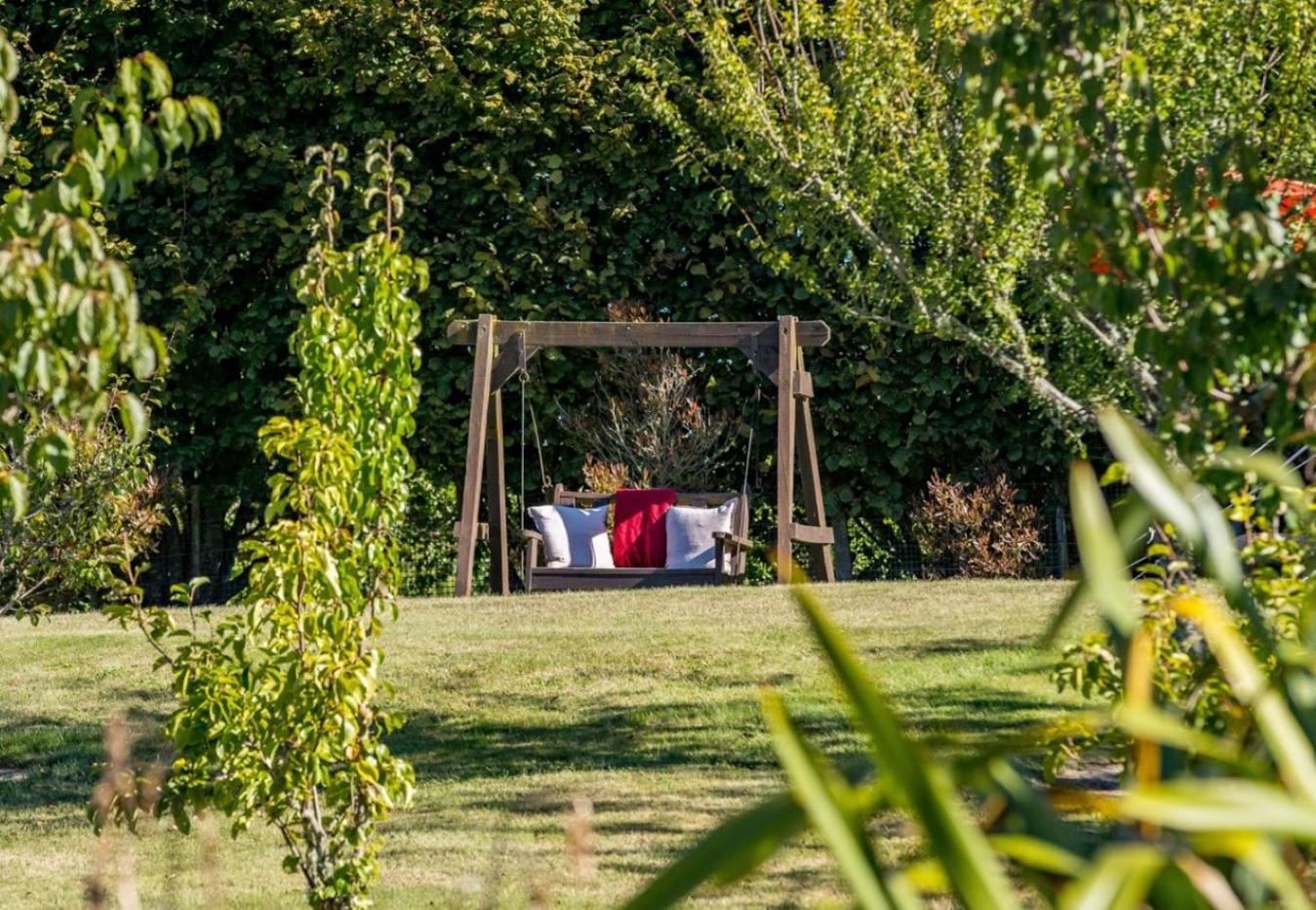Mountviews Lodge Lago Lago Taupo Esterno foto