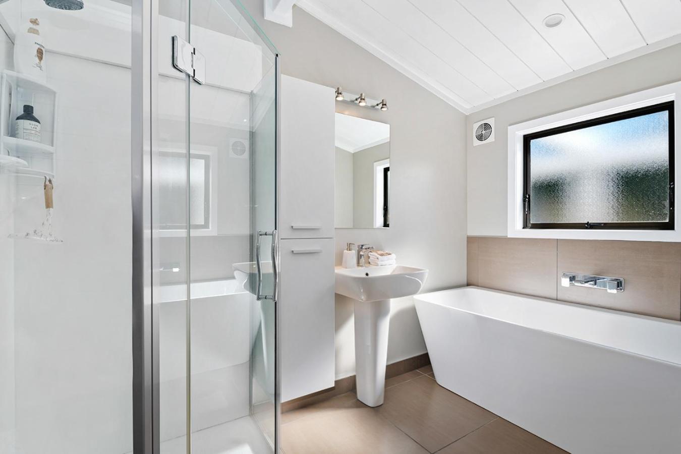 Mountviews Lodge Lago Lago Taupo Esterno foto