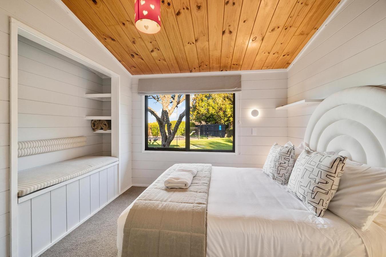 Mountviews Lodge Lago Lago Taupo Esterno foto
