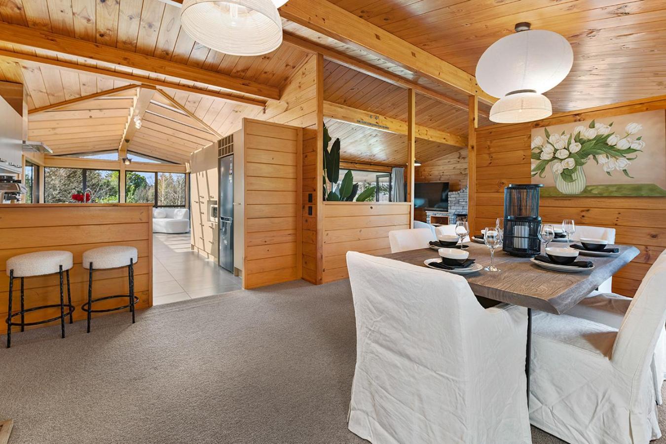 Mountviews Lodge Lago Lago Taupo Esterno foto